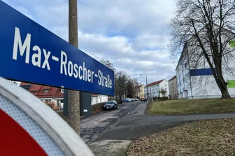 Kellereinbrüche auf dem Seilerberg in Freiberg: Wie den Tätern das Handwerk gelegt werden kann - Tatort Max-Roscher-Straße: In Mehrfamilienhäuser am südlichen Stadtrand von Freiberg sind Diebe eingedrungen. Vermutlich in der Nacht zum Dienstag hatten sie aus verschiedenen Kellerabteilen vor allem Werkzeug entwendet. Die Polizei ermittelt, sieht aber in dem Seilerberg-Wohngebiet keinen Schwerpunkt für Kellereinbrüche.