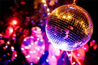 Kelly-Star, Hochzeitsmesse und Bambule-Party: Das ist los am ersten November-Wochenende im Vogtland - Bei der Bambule-Party im E-Werk in Reichenbach soll die Nacht zum Tag werden.