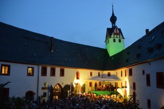 Keltische Klänge zur irischen Nacht auf Schloss Rochsburg - Zur irischen Nacht wird auf die Rochsburg geladen.