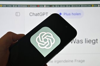 KI-Kurse in Chemnitz: Stadtbibliothek erweitert digitales Lernangebot - Mittlerweile gibt es viele KI-Assistenten auf dem Markt – ChatGPT ist nur einer davon.