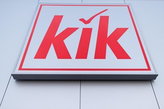Kik schließt Filialen: Dieses Geschäft im Vogtland hat es jetzt getroffen - Kik gibt Standorte in Deutschland auf. Eine davon ist jener in Falkenstein.