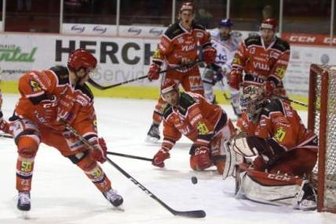 Kilar und Pohl bleiben bei den Eispiraten - Die Eispiraten bei einem Spiel gegen die Ravensburg Towerstars im März.