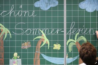Kinder entdecken in den Ferien die Natur - Wer die Ferien nicht komplett unter Palmen verbringen kann, wird auch in der Region viele Veranstaltungen für Kinder finden. 