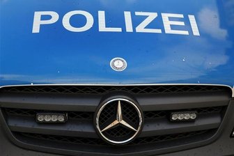 Kinder legen Nägel auf die Straße - Polizei sucht Zeugen -