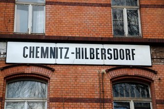 Kinder sexuell missbraucht: 46-Jähriger in Haft -