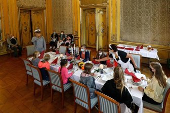 Kinder tafeln im Gelben Salon - 