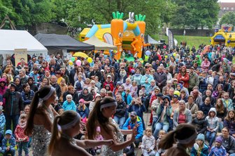 Kinder- und Familienfest in Meerane: Was Besucher wissen müssen - Das Kinder- und Familienfest in Meerane ist ein Besuchermagnet. Im Mai 2025 kamen rund 3000 kleine und große Gäste.