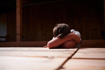 Kindeswohl: Kein Jugendamt prüft sachsenweit weniger Fälle als im Vogtland - Nirgendwo sonst in Sachsen liefen weniger Verfahren zur Einschätzung des Kindeswohls als im Vogtlandkreis.