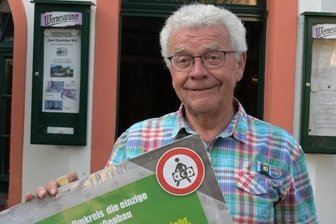 Kippt die Bürgerinitiative die Straßenausbau-Gebühr? - Auch Klaus Krumbiegel gehört zur Bürgerinitiative Thalheim. Die Kampagne hat viele Bürger visuell und inhaltlich angesprochen. 