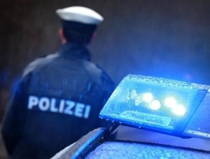 Kirchberg: Unfall unter Drogeneinfluss mit hohem Sachschaden - Am Sonntagnachmittag ist es im Ortsteil Wolfersgrün zu einem Verkehrsunfall gekommen. Der Grund: Cannabis und Amphetamine