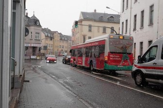 Kirchbergs Ortsdurchfahrt: Im Frühjahr ist Baubeginn geplant - Ab der Brühlkreuzung soll die Bahnhofstraße bald bis Jahresende Baustelle werden. Landesstraßenbauamt, Wasserwerke und Stadtverwaltung arbeiten gemeinsam an diesem Millionenprojekt.