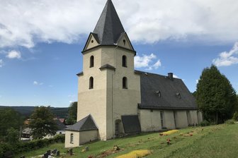 Kirche im Vogtland wird wiedereröffnet - Die Dorfkirche in Unterwürschnitz wird am Sonntagnachmittag wiedereröffnet.