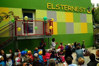 Kita Elsternest in Bad Elster feiert 40-Jähriges - Ein wichtiger Meilenstein in der 40-jährigen Kita-Geschichte war der Sanierungsabschluss im Jahr 2012.