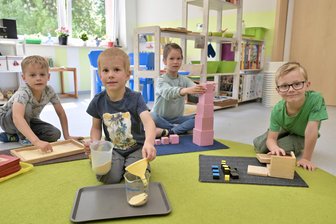 Kita „Rosengarten“ in Wilkau- Haßlau: Kinder zu selbstständigem Handeln und Denken ermutigen - Kinder der Kita „Rosengarten“ bei sinnvollen Spielen.