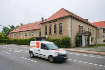 Kita-Vorhaben im Erzgebirge gescheitert: Neue Pläne für alte Schwesternschule in Aue - Die ehemalige Schwesternschule Aue sollte zur Kita werden. Doch diese Pläne sind vom Tisch.