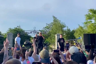 KIZ in Dresden: So war der geheime Auftritt für auserwählte Fans - Keine Lichttechnik, keine Kostüme: Nur KIZ.