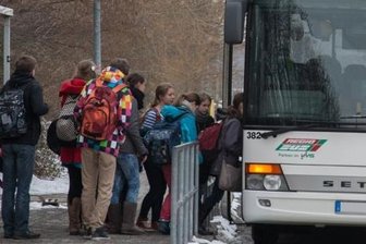 Klammer Vogtlandkreis bezahlt weiter die Schülerbeförderung -