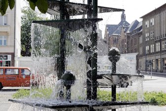 Klapperbrunnen bleibt am Busbahnhof -