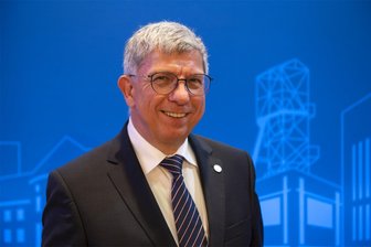 Klaus-Dieter Barbknecht: Der Wahlkämpfer ist zurück im Rektorat der Bergakademie Freiberg - Der 66-jährige Klaus-Dieter Barbknecht lebt seit 32 Jahren in Sachsen. Zur Landtagswahl trat er für die CDU als parteiloser Kandidat in der Region Freiberg-Erzgebirge an.