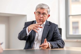 Klaus-Dieter Barbknecht: Wie neutral ist der Bergakademie-Rektor als Landtagsanwärter? - Klaus-Dieter Barbknecht bewirbt sich als Direktkandidat für die Region Freiberg und Erzgebirge zur Landtagswahl.