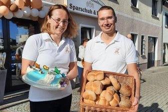 Kleine Bäckerei trotzt der Konkurrenz - Peggy und Stefan Sparschuh feiern Jubiläum. 20 Jahre betreiben sie ihre Bäckerei und Konditorei an der Chemnitzer Straße in Penig.
