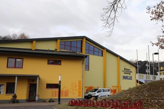 Kleines Nebengebäude soll an der Ritter-Georg-Halle in Schwarzenberg entstehen - Die Ritter-Georg-Halle in Schwarzenberg erhält einen kleinen Anbau.