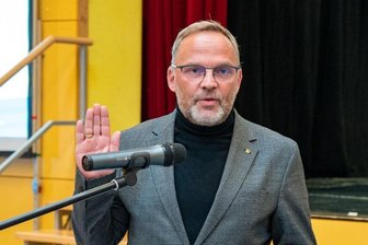 Klima- und Energiestrategie: Landrat holt Akteure an einen Tisch - Dirk Neubauer - Landrat Mittelsachsens