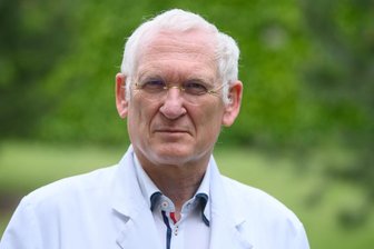 Klimaterroristen und Identitätspolitik: Sachsens Kassenärzte-Chef provoziert in Mitteilungsblatt - Klaus Heckemann - Kassenärztliche Vereinigung Sachsen