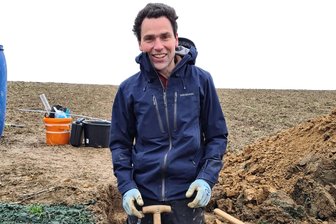 Klimawandel in Mittelsachsen: Wenn das Wetter verrückt spielt - Conrad Jackisch ist Juniorprofessor für Strömungs- und Transportmodellierung in der Geosphäre an der TU Bergakademie in Freiberg. Wetter ist seine Welt.