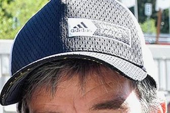 Klingenthaler krönt Sieg mit Rekordzeit -