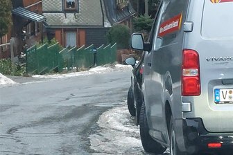 Klingenthaler Zollstraße: Reduzierung auf Tempo 30 wird Realität - Die schmale Zollstraße in Klingenthal ist wegen Ausbaus des Staffelweges eine wichtige Umleitungsstrecke.