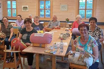 Klöppelzentrum im Zwickauer Land: Geyerhaus Weißbach lädt zu Ausstellung ein - Im Geyerhaus Weißbach stellen ab Samstag Teilnehmer von Klöppelkursen aus.