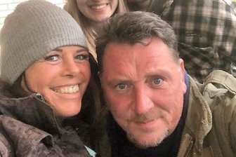 Knochenmarkspende ist die letzte Chance für Heike aus Werdau - Ein Foto aus besseren Tagen: Heike Kessel (links) mit ihrem Lebenspartner Enrico sowie Sohn Eric und dessen Freundin Romy. 