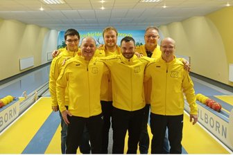 Knoten geplatzt: Erster Saisonsieg für die Hirschfelder Kegler - Das Team des Hirschfelder SV hatte nach dem ersten Saisonsieg gut lachen. Foto: Hirschfelder SV