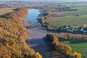 Koberbachtalsperre bleibt im Winter nur halb gefüllt - Ein seltenes Schauspiel: Der Vorstau der Koberbachtalsperre ist seit einigen Wochen ohne Wasser. 