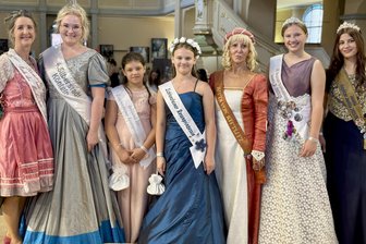 Königinnentreffen auf dem Bergstadtfest: Diese Hoheiten waren in Freiberg zu Gast - 