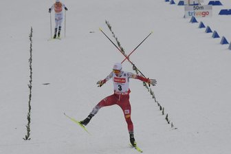 Kombinations-Weltcup: Lamparter-Show im Vogtland - Teil zwei - So jubelte Johannes Lamparter nach seinem vierten Sieg in Serie in der Vogtland-Arena. 