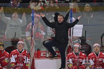 Kommentar zu den Eispiraten Crimmitschau: Jussi Tuores sorgt für Kontinuität auf einem Schleudersitz - Jussi Tuores passt zu den Eispiraten Crimmitschau.