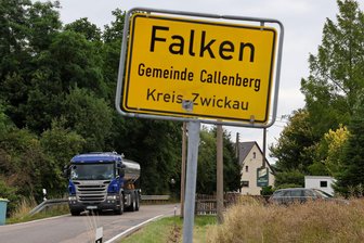 Kommentar zu Wirbel um Musikfestival: Wie geht Dorffrieden? - Ein privates Musikfestival hat am Wochenende in Falken zu Unmut geführt.