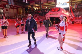 Kommentar zum ersten Retro-Day bei den Eispiraten Crimmitschau: Gern mehr davon – am besten einmal pro Saison - Torhüter Ralf Kösling gehörtezu den Gästen beim Retro-Day in Crimmitschau gehört.