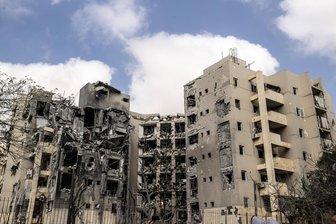 Kommentar zum israelisch-iranischen Waffenstillstand: Keine Sieger, keine Stabilität - Im israelischen Beerscheba schlugen iranische Raketen ein