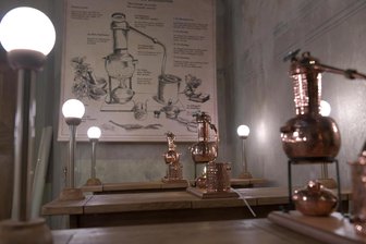 Kommentar zum neuen Escape Room auf Schloss Augustusburg: Häppchen-Pädagogik - warum nicht? - Das Laboratorium auf Schloss Augustusburg verbindet moderne Technik und historisches Ambiente.
