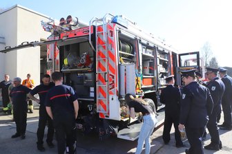 Kommentar zum neuen Feuerwehrfahrzeug für die Felix Schoeller Werksfeuerwehr Weißenborn: Ein Zeichen für den Standort? - Bei der Weißenborner Felix Schoeller Werksfeuerwehr ist die Freude über das neue Löschfahrzeug groß.