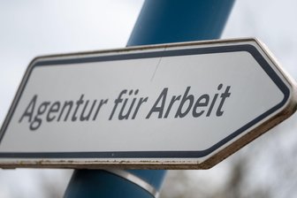 Kommentar zum Ü-50-Arbeitsmarkt in Mittelsachsen: Abgeschrieben und aufgegeben - Immer mehr ältere Menschen führt der Weg nach Jobverlust zur Arbeitsagentur.
