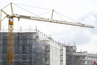 Kommentar zum Wohnen und Mieten: Der vergessene Wahlkampfhit - Der Wohnungsneubau in Deutschland hat einen neuen Tiefpunkt erreicht.