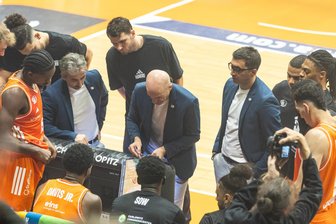 Kommentar zur aktuellen Situation bei den Niners Chemnitz: Auf Worte müssen nun Taten folgen - Es geht nur als Team. Und dass auch wirklich eines sind, müssen die Basketballer der Niners Chemnitz gemeinsam mit ihren Trainern schon an diesem Mittwoch beweisen.