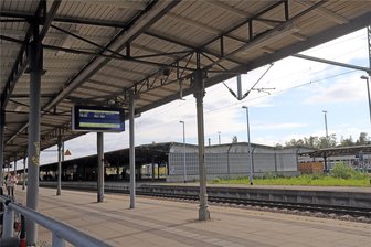 Kommentar zur besseren Anbindung Freibergs an den Fernverkehr: Kleiner Schritt - Große Wirkung? - Der Bahnhof in Freiberg wird künftig häufiger ein Halt für den IC zwischen Chemnitz und Rostock-Warnemünde.