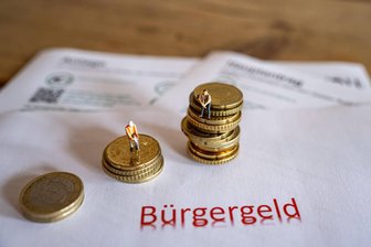 Kommentar zur Bürgergeldreform: Mehr als nur härtere Strafen - Nach dem Gesetzentwurf der Bundesregierung wird das Bürgergeld in Grundsicherung umbenannt.