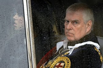 Kommentar zur Festnahme von Ex-Prinz Andrew: Ein überfälliger Schritt - Der ehemalige Prinz Andrew, Duke of York, ist im Zusammenhang mit der Epstein-Affäre festgenommen worden.