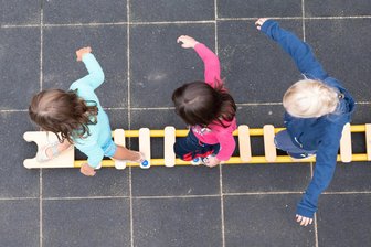 Kommunaler Haushalt: So viele Schulden hat jeder Einwohner von Niederwiesa rechnerisch - In den Kindertagesstätten von Niederwiesa stehen immer wieder Instandhaltungsarbeiten an. Da Geld ist allerdings knapp in der Gemeinde.